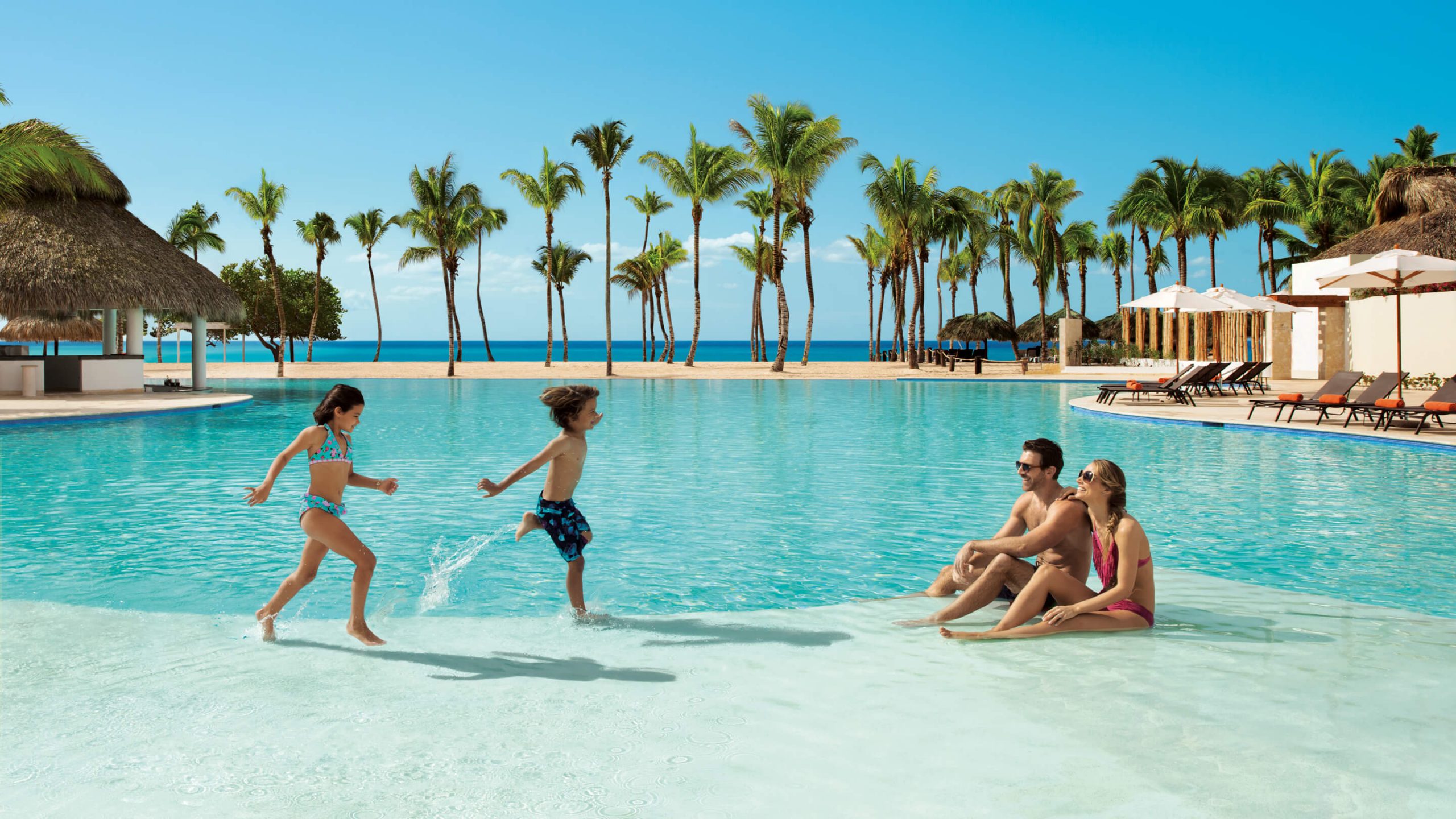 Hotels & Resorts