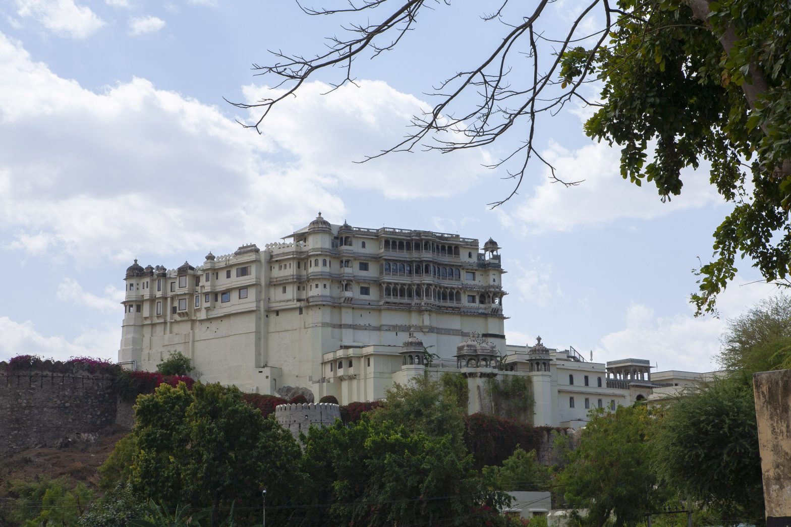 RAAS Devigarh Exterior